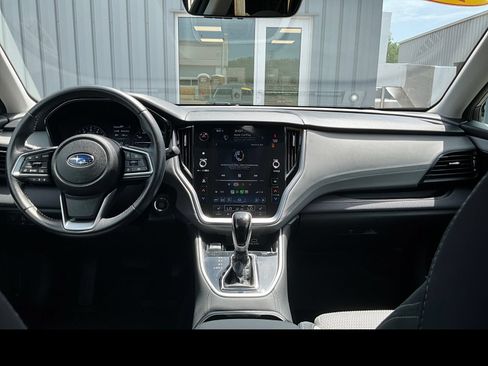Certified 2023 Subaru Outback Premium w/ Popular Package #1 AWD/4WD image 4