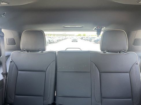 Used 2025 Chevrolet Tahoe Premier image 37