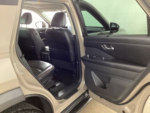 Used 2023 Nissan Pathfinder Platinum w/ Cargo Package AWD/4WD image 21