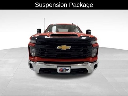 Certified 2025 Chevrolet Silverado 2500 W/T image 9