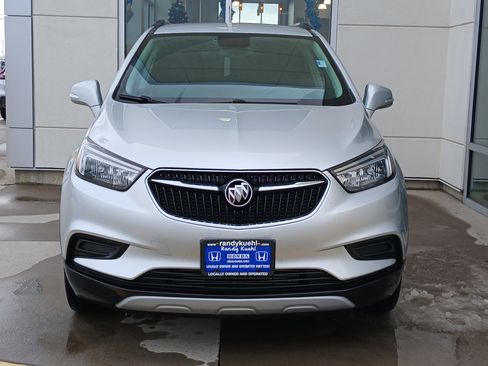 Used 2017 Buick Encore Preferred image 4