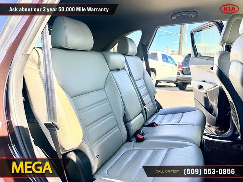 Used 2016 Kia Sorento EX w/ EX Premium Package image 18