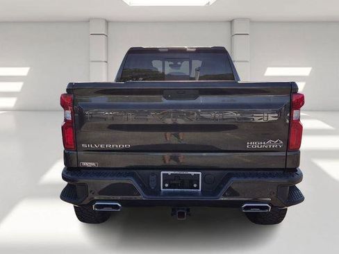 Used 2021 Chevrolet Silverado 1500 High Country image 4