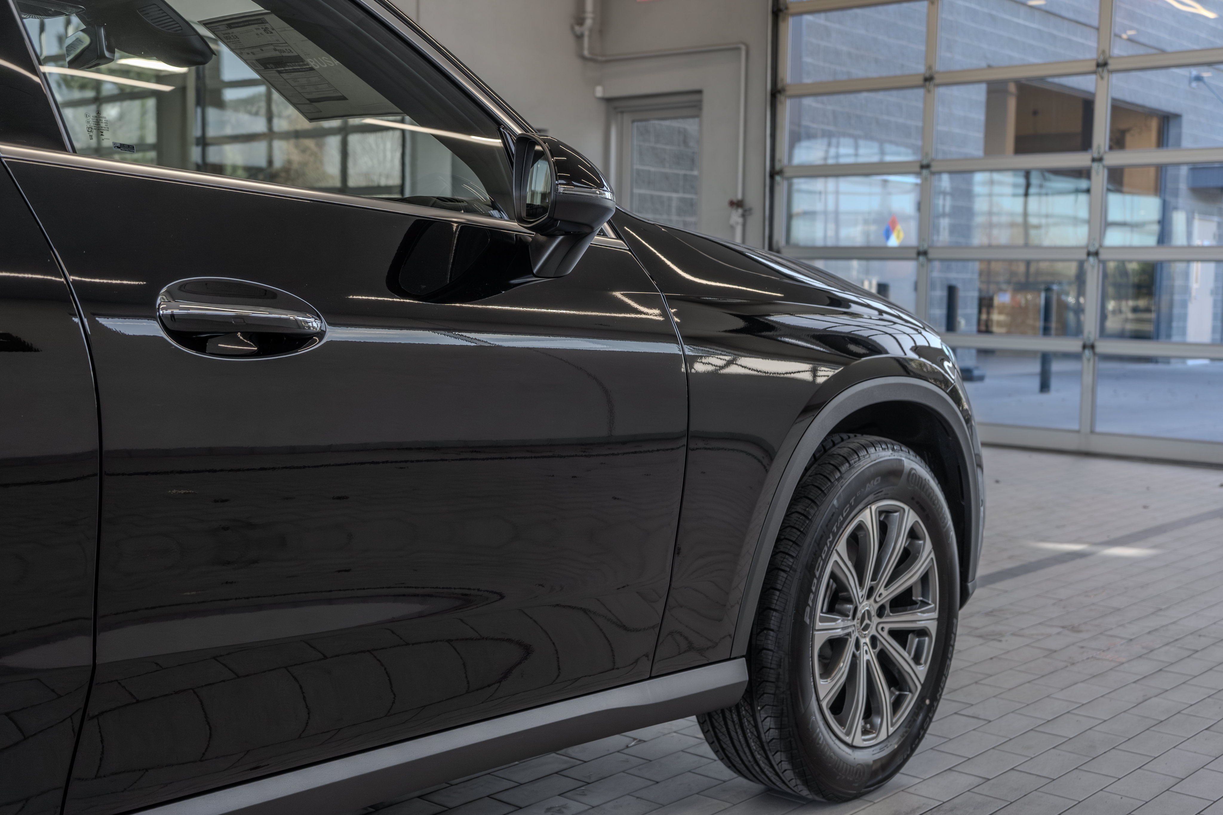 Used 2026 Mercedes-Benz GLC 300 4MATIC image 30
