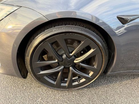 Used 2023 Tesla Model S Plaid image 41