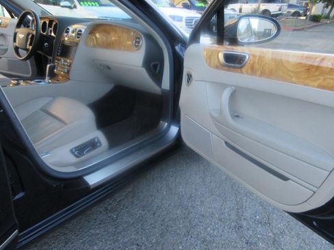 Used 2008 Bentley Flying Spur Flying Spur AWD/4WD image 24