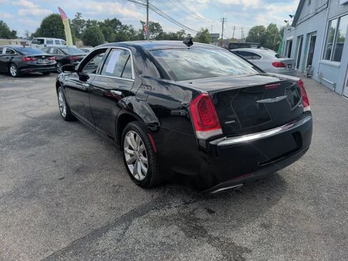 Used 2016 Chrysler 300 C w/ Safetytec Plus Group AWD/4WD image 5