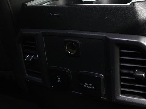 Used 2020 Ford F150 XLT w/ Equipment Group 302A Luxury image 28