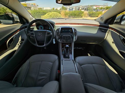 Used 2012 Buick LaCrosse Premium w/ Entertainment Package FWD image 20