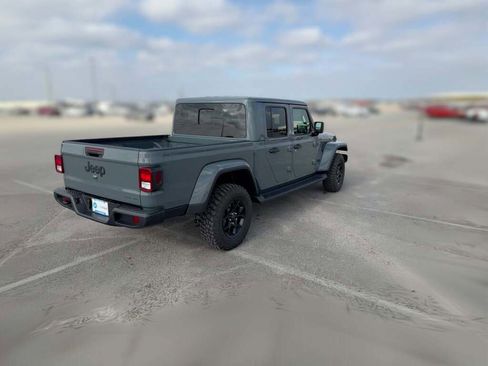 New 2026 Jeep Gladiator Sport image 12