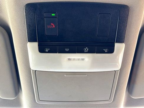 Used 2023 Nissan Rogue SV FWD image 29