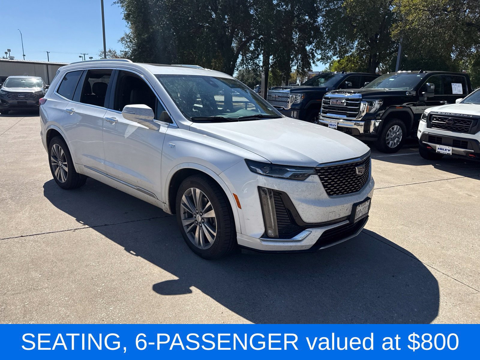 Used 2020 Cadillac XT6 Premium Luxury FWD image 4