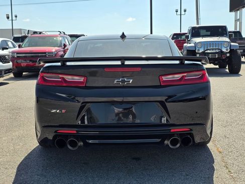 Used 2018 Chevrolet Camaro ZL1 image 6