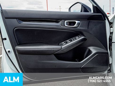 Used 2023 Honda Civic Sport image 12