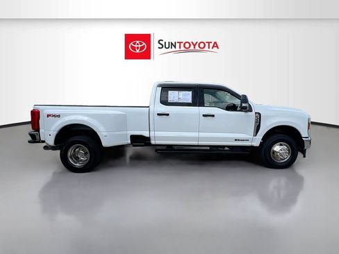 Used 2025 Ford F350 XLT AWD/4WD image 2
