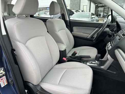 Used 2018 Subaru Forester 2.5i w/ Alloy Wheel Package image 23