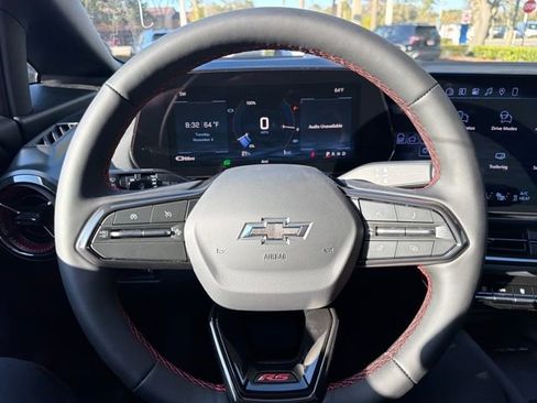 New 2026 Chevrolet Equinox EV RS image 26