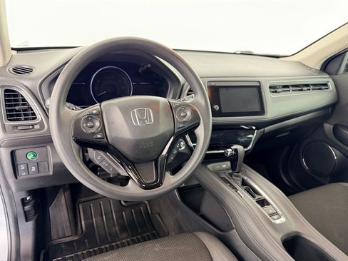 Used 2019 Honda HR-V EX image 4
