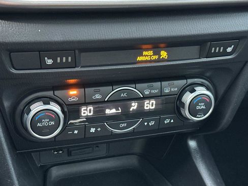 Used 2017 MAZDA MAZDA3 Touring w/ Popular Equipment Package image 19