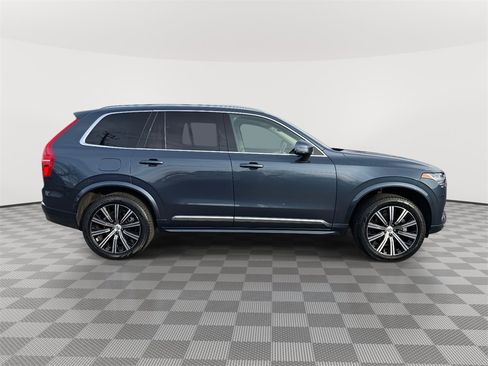 Certified 2024 Volvo XC90 B5 Core w/ Climate Package image 3