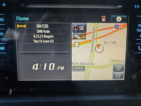 Used 2017 Toyota Sienna XLE Premium image 21