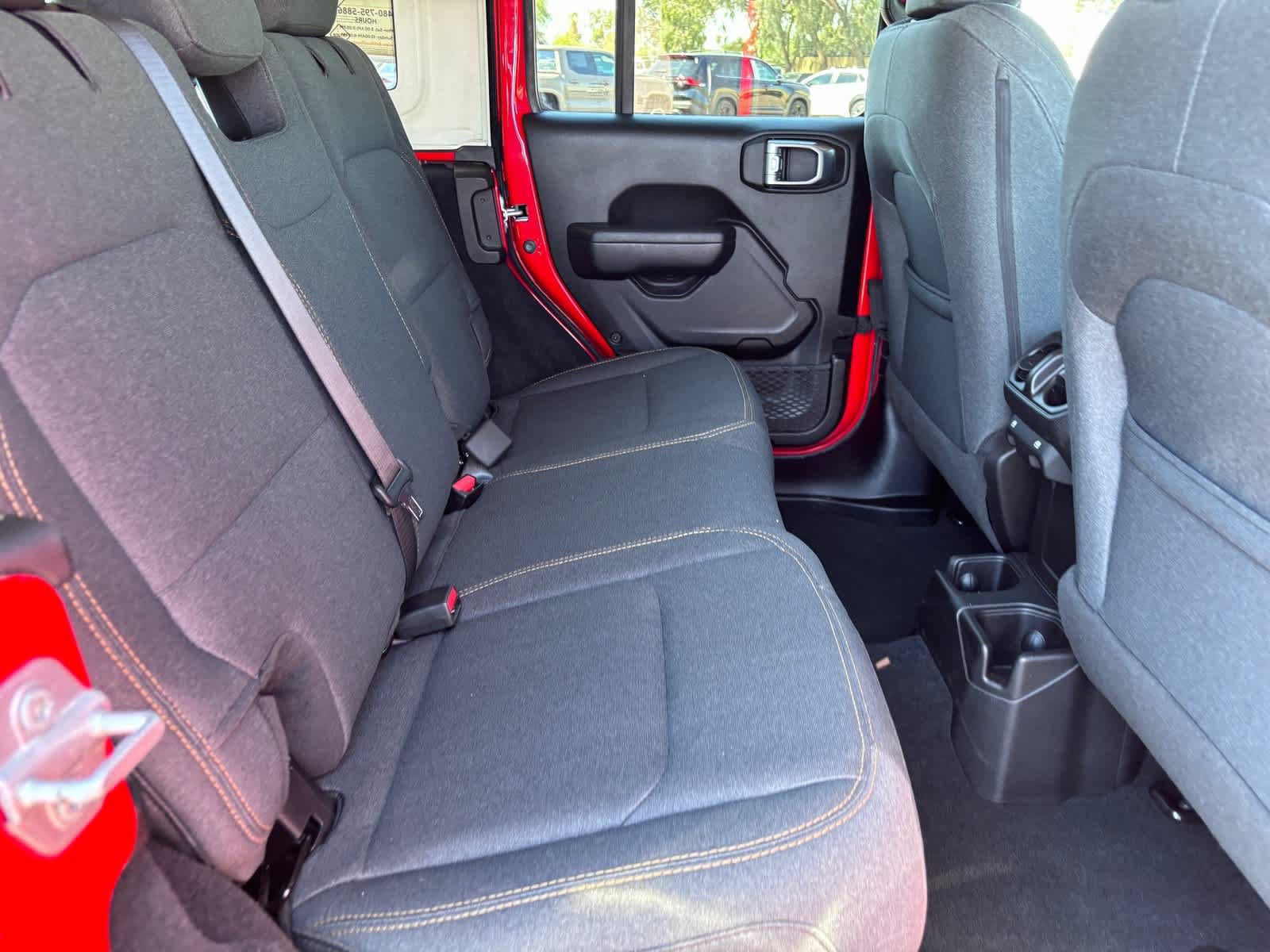 Used 2024 Jeep Wrangler Unlimited Sport AWD/4WD image 15