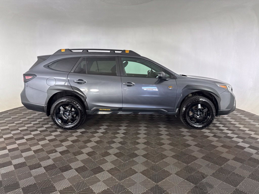 Used 2022 Subaru Outback Wilderness w/ Wilderness Package AWD/4WD image 6