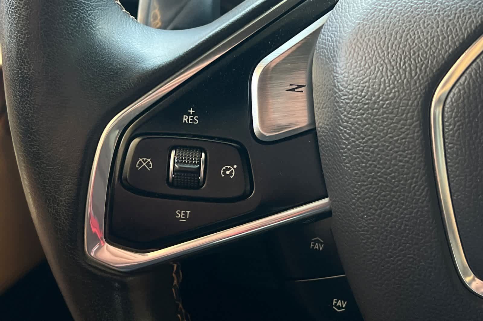 Used 2020 Chevrolet Corvette Stingray Preferred Cpe w/ 2LT Preferred Equipment Group RWD image 27