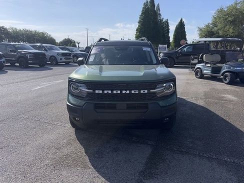 Used 2025 Ford Bronco Sport Outer Banks w/ Outer Banks Tech Package+ AWD/4WD image 2