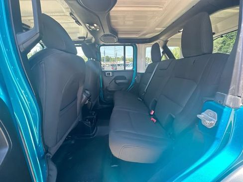 Used 2020 Jeep Wrangler Unlimited Sport AWD/4WD image 27