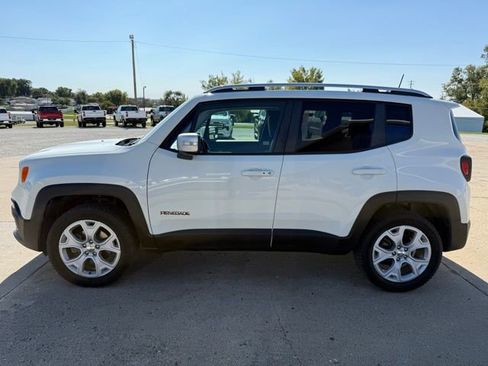 Used 2018 Jeep Renegade Limited w/ UConnect 8.4 Nav Group image 4