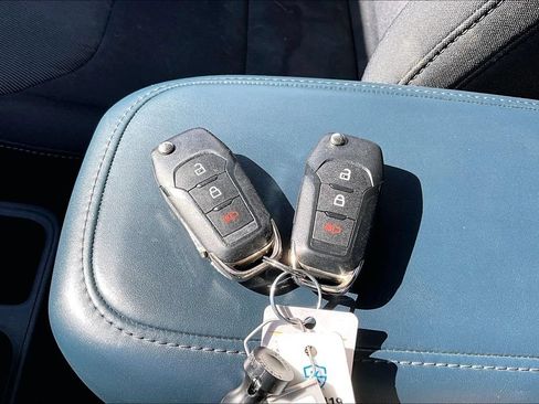 Used 2023 Ford Maverick XL FWD image 36