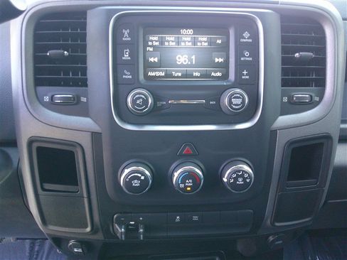 Used 2018 RAM 2500 Tradesman w/ Chrome Appearance Group AWD/4WD image 13