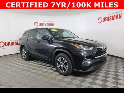 Used 2023 Toyota Highlander XLE image 12
