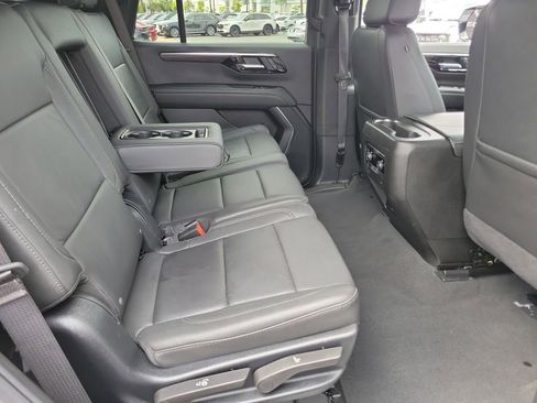 Used 2025 Chevrolet Tahoe LT AWD/4WD image 22