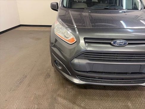 Used 2017 Ford Transit Connect XLT image 2