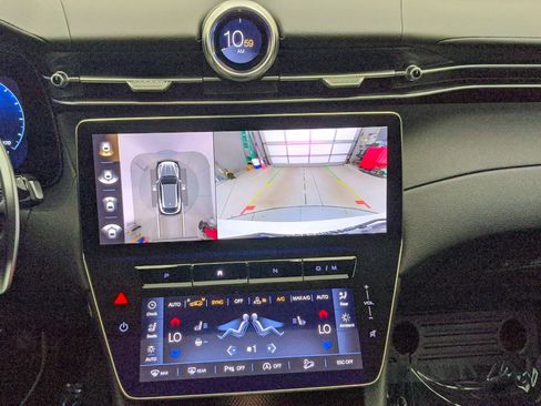 Used 2024 Maserati Grecale GT image 43