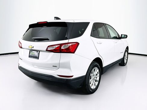 Used 2019 Chevrolet Equinox LS image 9