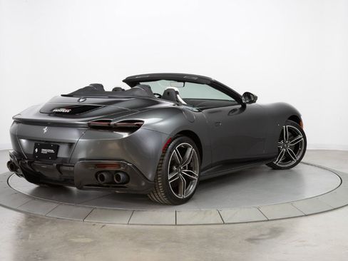 Used 2024 Ferrari Roma Spider image 95