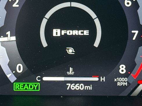 Certified 2025 Toyota Tacoma TRD Sport image 15