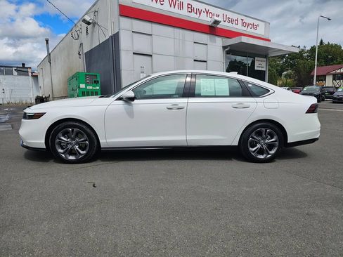 Used 2023 Honda Accord EX-L image 4
