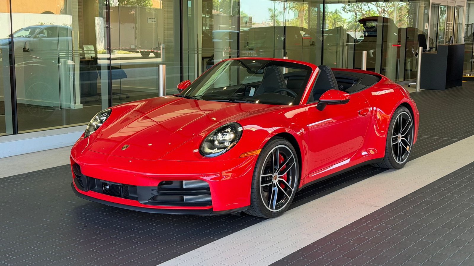 Certified 2026 Porsche 911 Carrera S RWD image 1