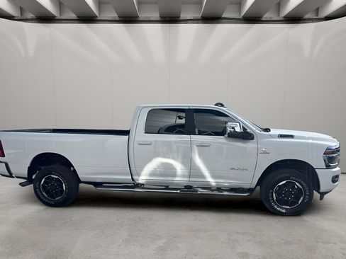 New 2026 RAM 3500 Laramie AWD/4WD image 6
