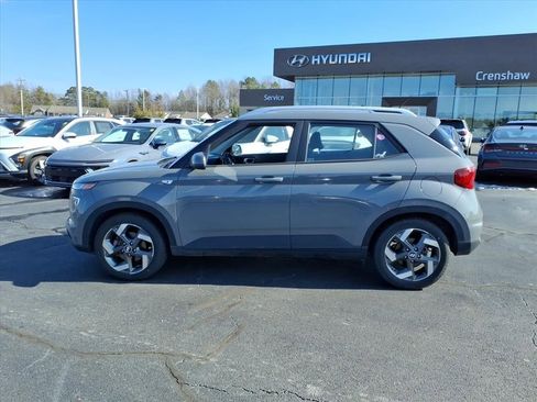 Used 2023 Hyundai Venue SEL w/ Cargo Package image 23