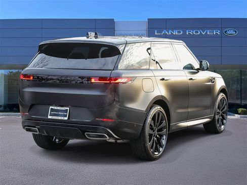 New 2026 Land Rover Range Rover Sport Dynamic SE image 5