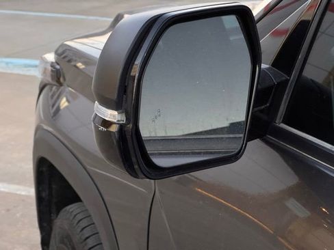 Used 2023 Toyota Tundra SR5 image 31