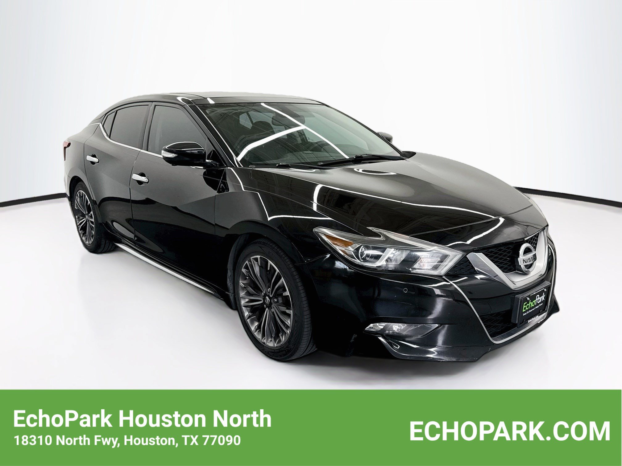 Used 2017 Nissan Maxima Platinum w/ Medallion Package FWD image 1