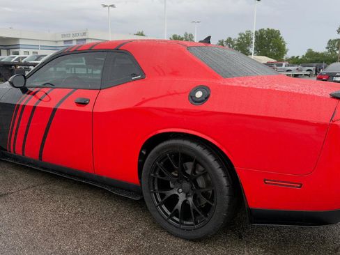 Used 2018 Dodge Challenger T/A RWD image 8