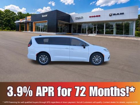 New 2026 Chrysler Pacifica Select AWD/4WD image 4
