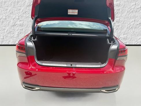 Used 2024 Lexus LS 500 RWD image 12